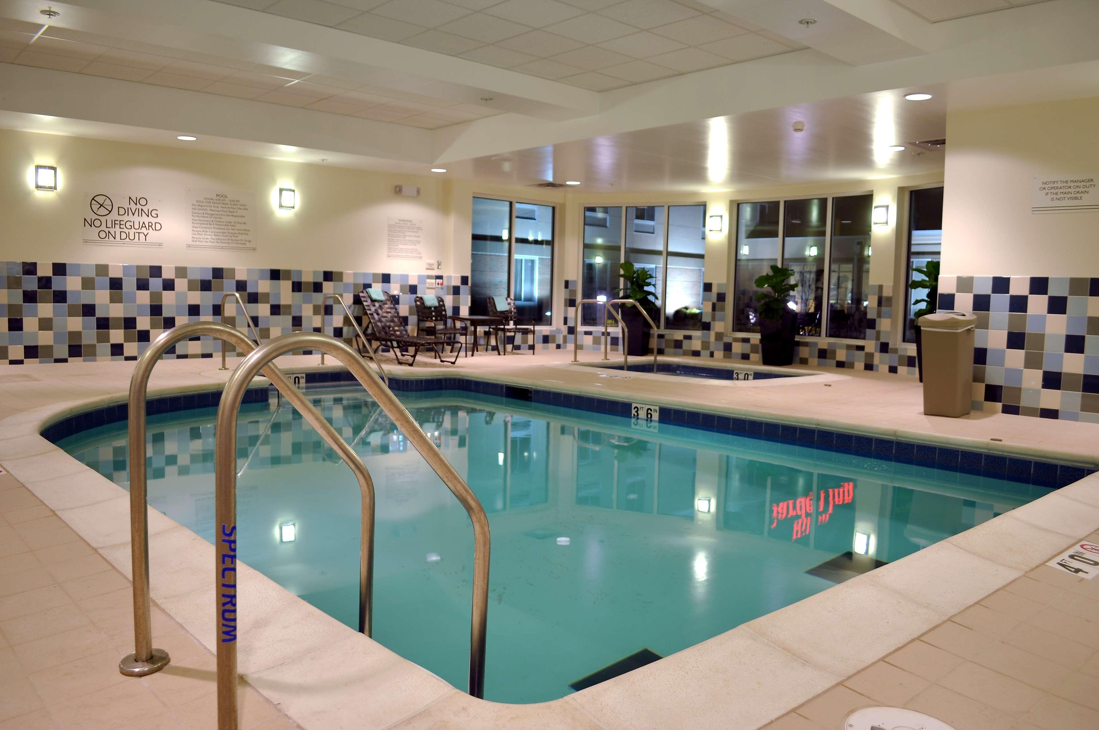 Hilton Garden Inn St. Louis Airport Berkeley Eksteriør billede